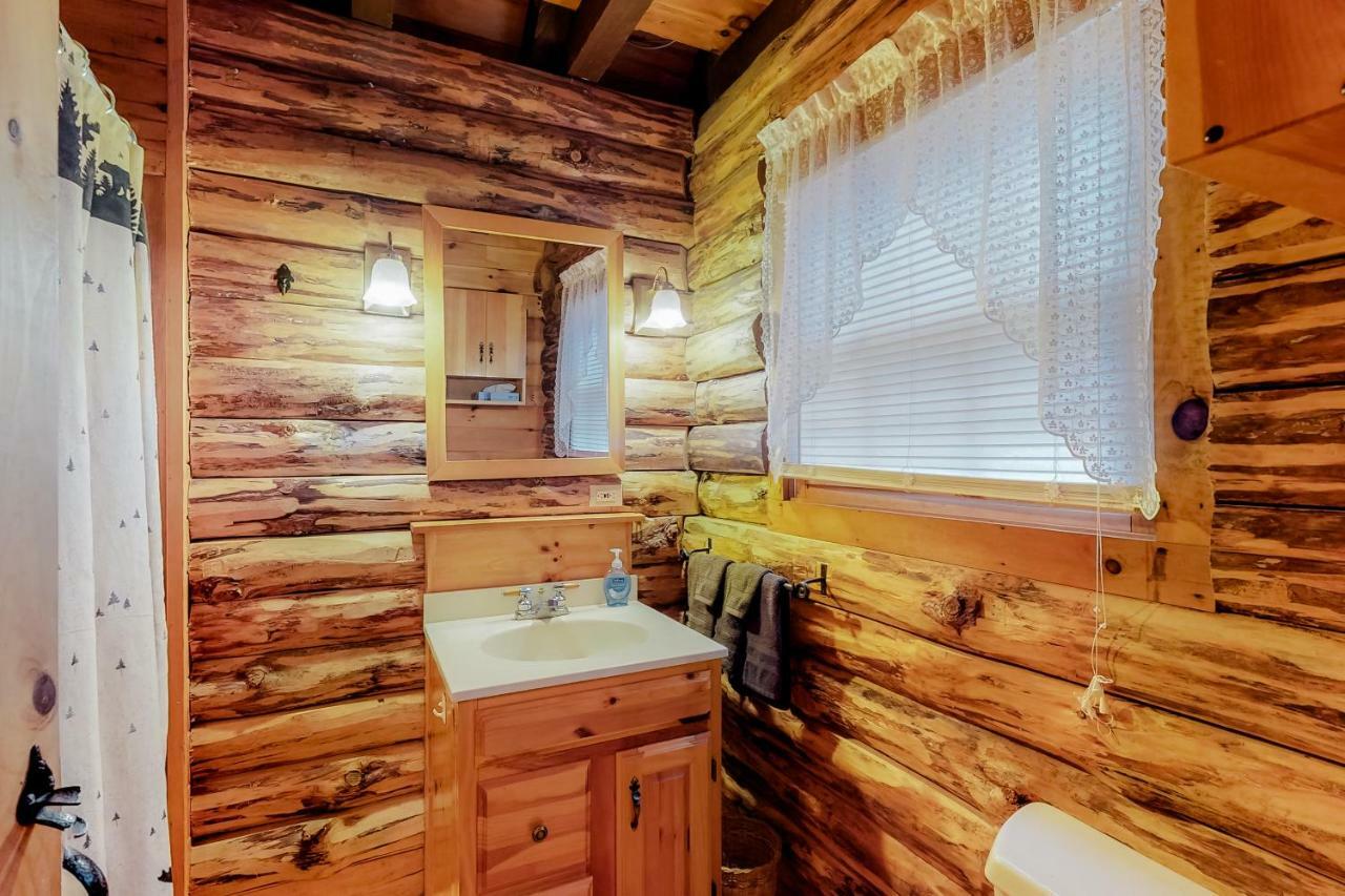 Loon Landing Lodge Гринвилл Экстерьер фото
